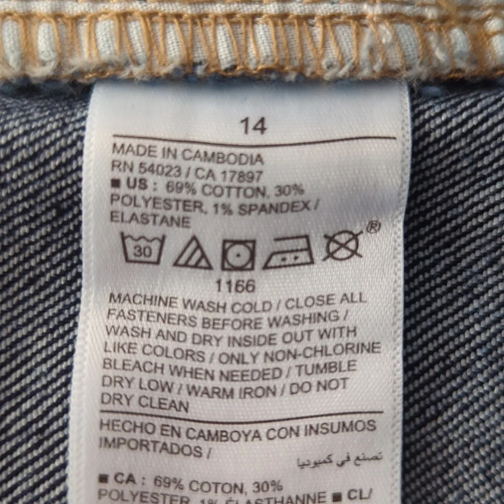 NWOT Old Navy High-Rise Wow Straight Denim Mom Jeans 14 Dark Wash Blue Pockets - Picture 5 of 13